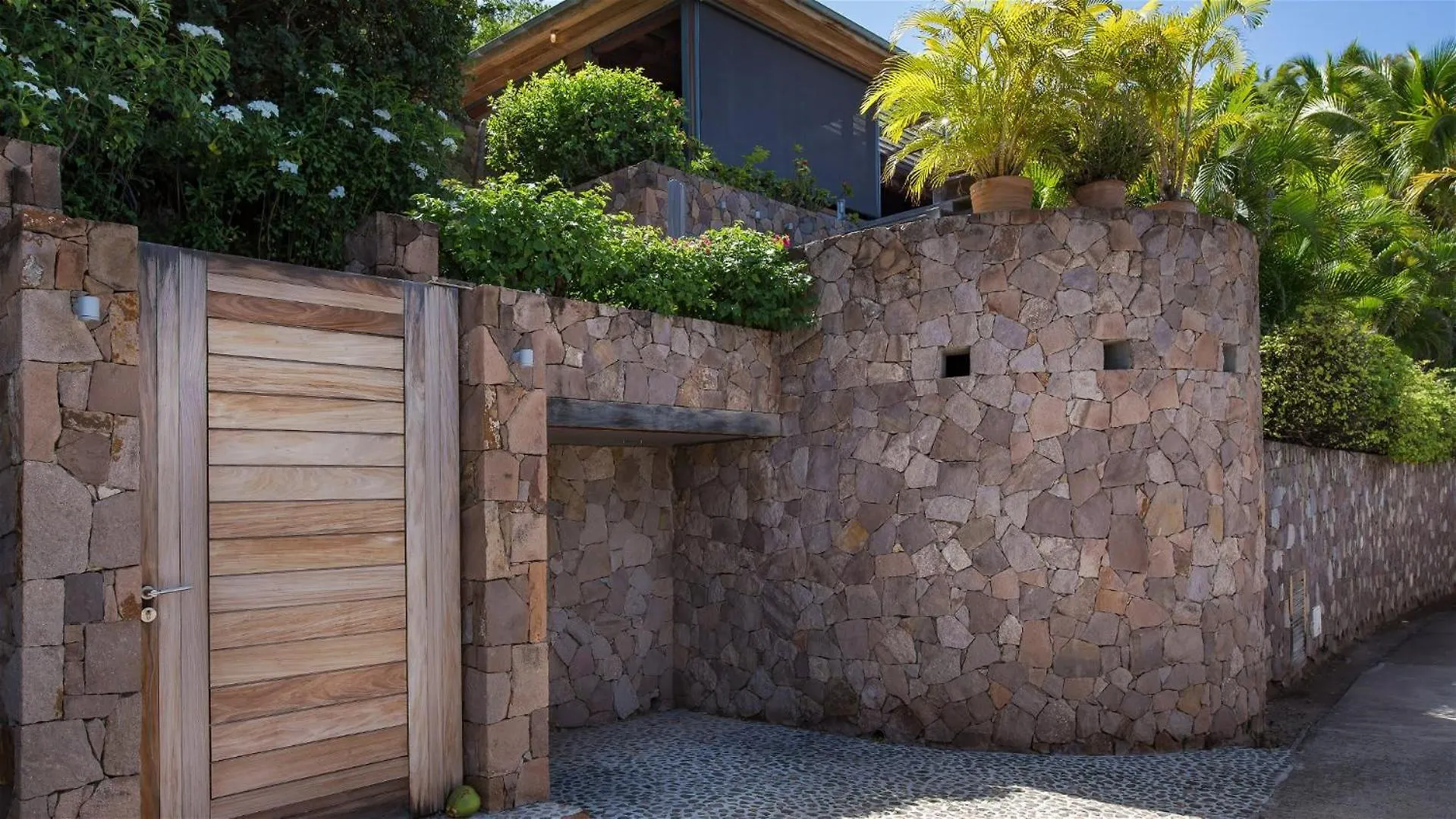 Panoramic Villa With Exotic Decor St. Barthelemy