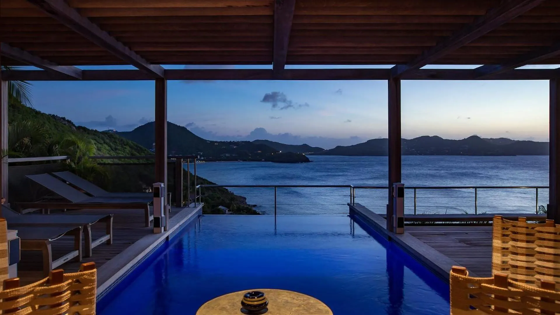 Panoramic Villa With Exotic Decor St. Barthelemy